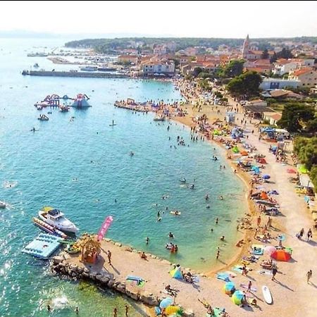PakoštaneApartman Kurtovアパートメント エクステリア 写真